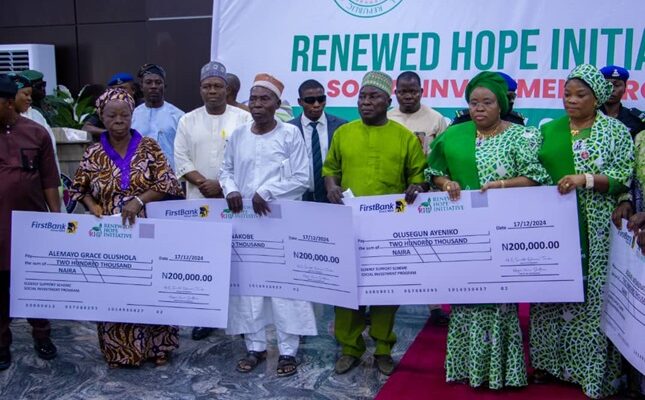 Yuletide: Tinubu Donates N50million to 250 Elderly in Kogi